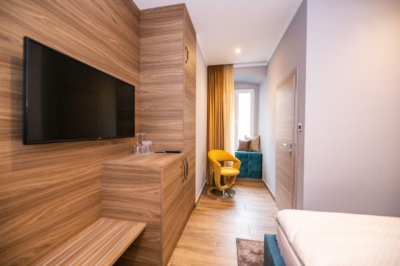 Teatro Suite & Rooms Rijeka Extérieur photo